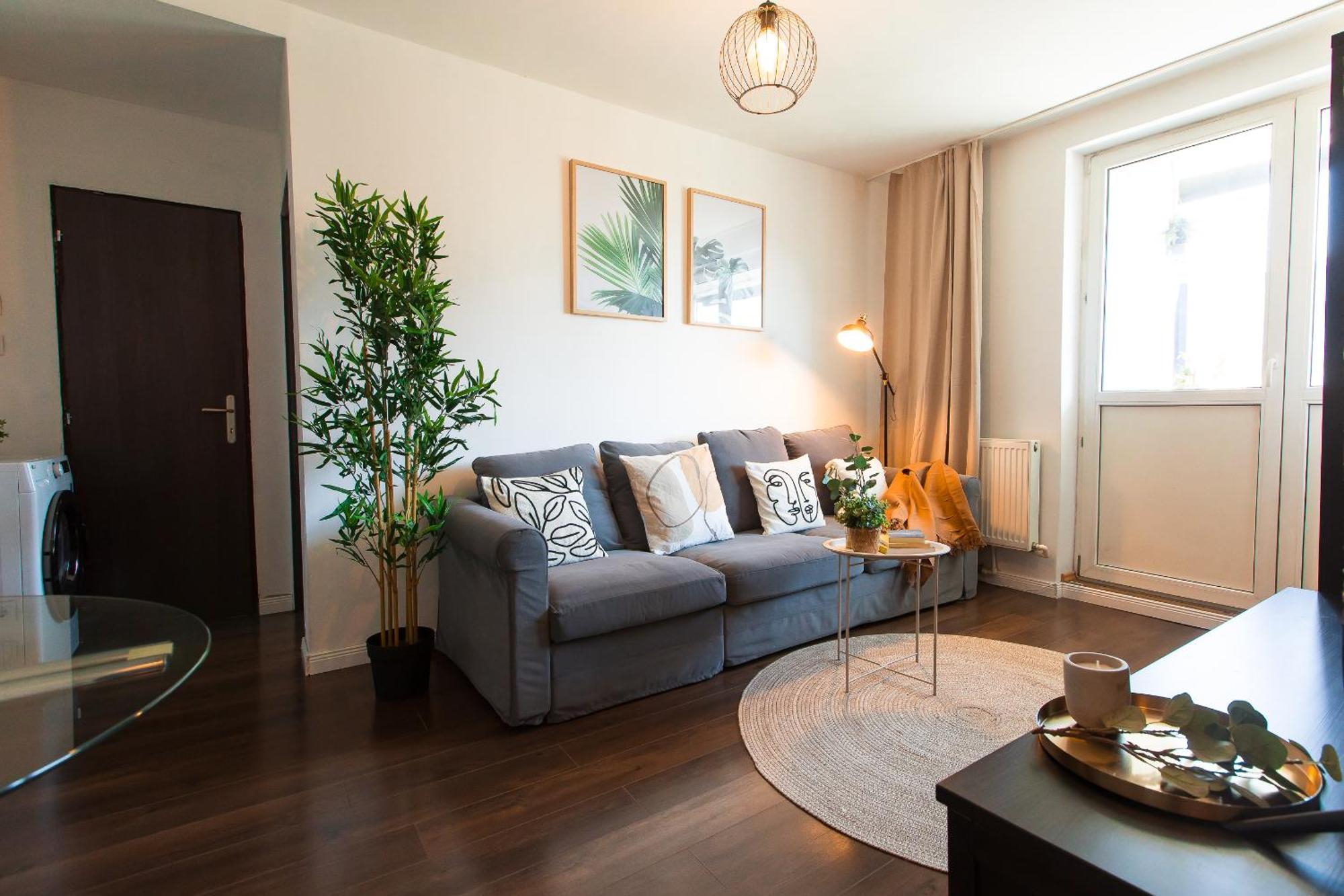 Old Town Apartment With Amazing View From The Balcony Boekarest Buitenkant foto