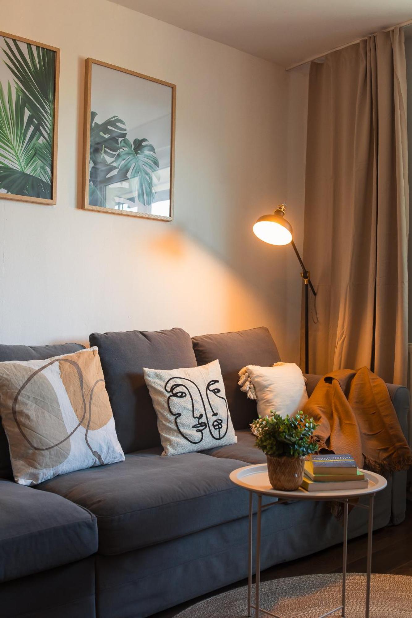 Old Town Apartment With Amazing View From The Balcony Boekarest Buitenkant foto