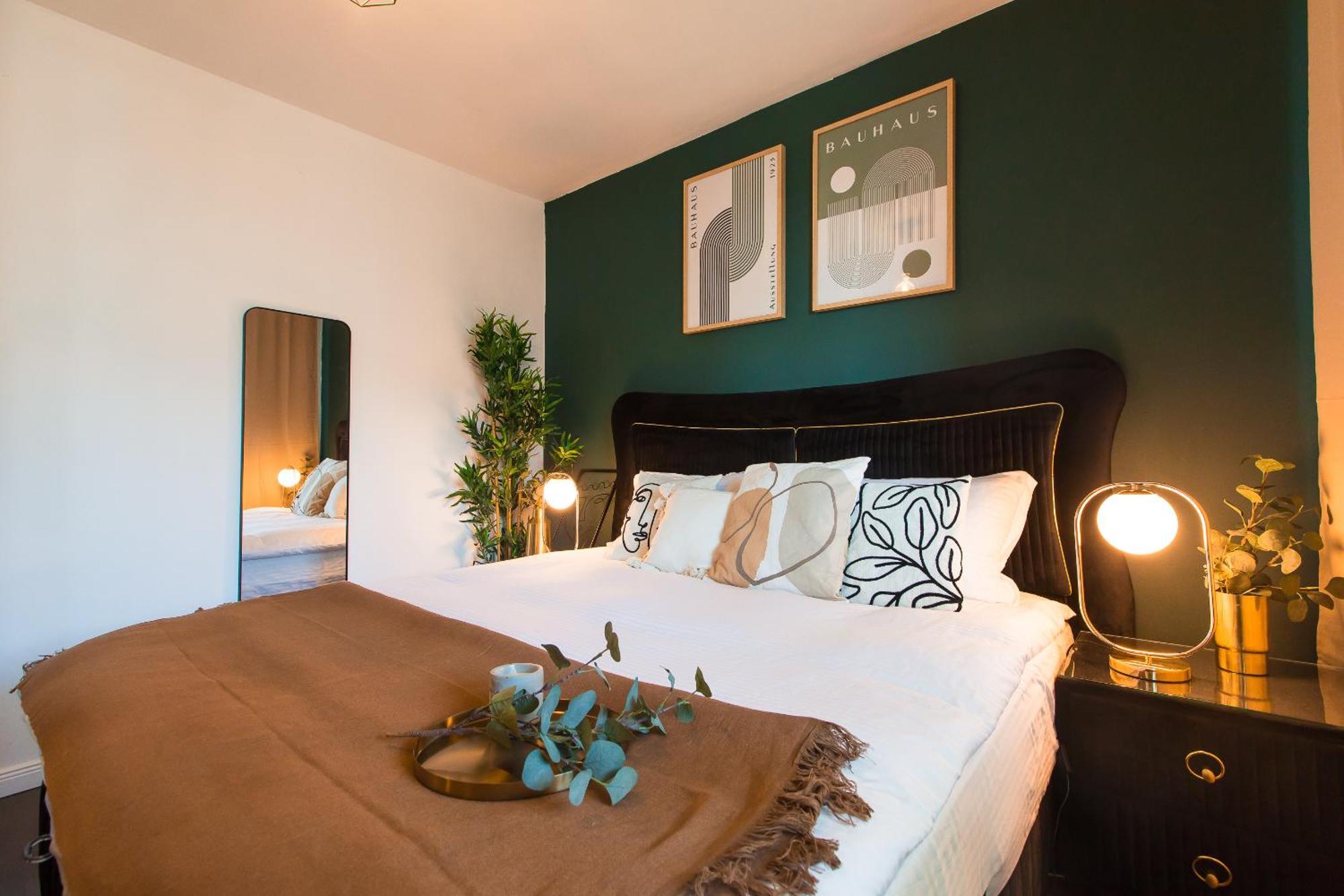 Old Town Apartment With Amazing View From The Balcony Boekarest Buitenkant foto